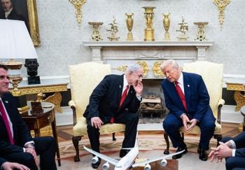 لبنان في قلب العاصفة... خفايا التنسيق الأمريكي-الإسرائيلي وتقسيم الأدوار لبنان في قلب العاصفة... خفايا التنسيق الأمريكي-الإسرائيلي وتقسيم الأدوار