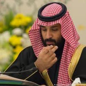 السعودية تحشد.. لكن هل تستطيع تحمّل ما سيأتي بعد الضربة الأولى؟ السعودية تحشد.. لكن هل تستطيع تحمّل ما سيأتي بعد الضربة الأولى؟